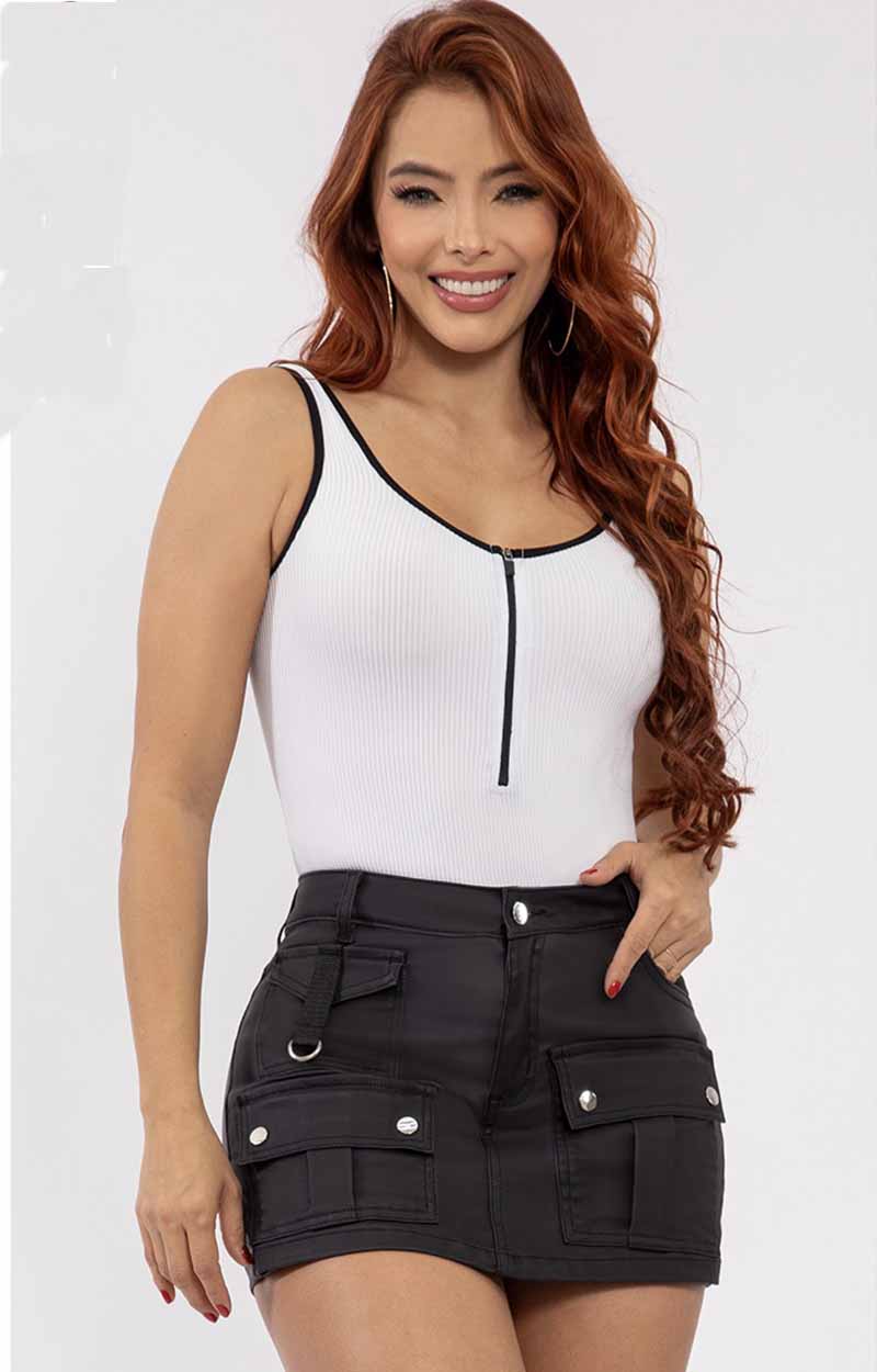 Short falda Efecto Cuero UP2536